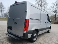 Gebraucht Mercedes Sprinter 143 PS (105 kW) 2020 Iridiumsilber mb (metallic) Van