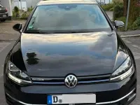Gebraucht VW Golf VII IQ Drive 96 PS (70 kW) 2019 Schwarz Limousine