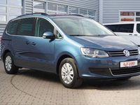 Gebraucht VW Sharan Comfortline 150 PS (110 kW) 2017 Blau Van / Kleinbus
