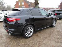 Gebraucht Alfa Romeo Stelvio 150 PS (110 kW) 2018 Schwarz SUV