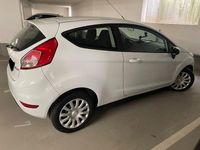 Gebraucht Ford Fiesta SYNC Edition 75 PS (55 kW) 2015 Weiß