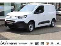 Gebraucht Fiat Doblò 102 PS (75 kW) 2024 Gelato weiß (weiss) Van / Kleinbus