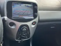 Gebraucht Toyota Aygo X-play 69 PS (50 kW) 2017 Weiß Kleinwagen
