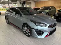 Używany Kia ProCeed GT 204 KM (150 kW) 2022 Srebrny Hatchback