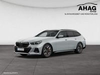 Neu BMW 540 Performance 303 PS (222 kW) 2026 Grau Limousine