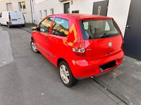 Gebraucht VW Fox 55 PS (40 kW) 2006 Rot Kleinwagen