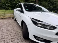 Gebraucht Ford Focus Cool & Connect 101 PS (74 kW) 2017 Weiß Kombi