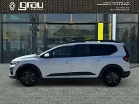 Gebraucht Dacia Jogger Expression 110 PS (80 kW) 2024 Gletscherweiss Van / Kleinbus