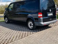 Gebraucht VW Multivan 100 PS (73 kW) 2011 Schwarz Van / Kleinbus