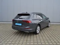 Gebraucht VW Golf VIII Comfortline 131 PS (96 kW) 2023 Kombi