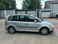 Gebraucht VW Touran 102 PS (75 kW) 2004 Silber Van / Kleinbus