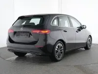 Gebraucht Mercedes B200 Advanced 163 PS (119 kW) 2025 Schwarz Kleinwagen