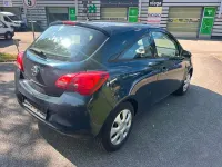 Gebraucht Opel Corsa Edition 69 PS (50 kW) 2016 Grün Kleinwagen
