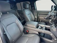 Gebraucht Land Rover Defender HSE Dynamic 349 PS (256 kW) 2026 Gruen SUV