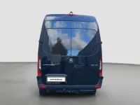 Używany Mercedes Sprinter 170 KM (125 kW) 2025 Czarny Van
