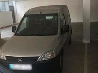Second-hand Opel Combo 75 CP (55 kW) 2010 Argintiu Monovolum