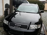 Używany Audi A4 131 KM (96 kW) 2001 Czarny Kombi