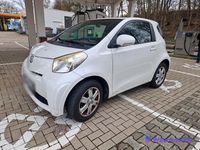 Gebraucht Toyota iQ 68 PS (50 kW) 2009 Weiß Kleinwagen
