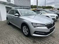 Gebraucht Skoda Superb Style 150 PS (110 kW) 2020 Silber Kombi