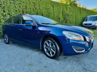 Gebraucht Volvo V60 215 PS (158 kW) 2012 Blau Kombi