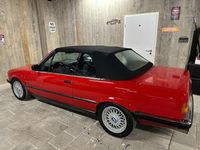 Gebraucht BMW 325 Performance 171 PS (125 kW) 1987 Rot Cabrio