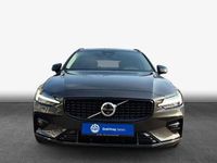 Gebraucht Volvo V60 145 PS (106 kW) 2025 Kombi