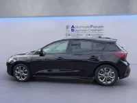 Gebraucht Ford Focus ST-Line X 125 PS (91 kW) 2024 Agate black metallic Limousine