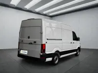 Gebraucht VW Crafter 140 PS (102 kW) 2025 Weiß Van