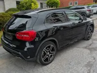 Gebraucht Mercedes GLA180 StreetStyle 122 PS (89 kW) 2016 Schwarz SUV