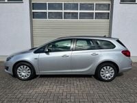 Gebraucht Opel Astra Edition 140 PS (102 kW) 2015 Silber Kombi