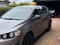 Gebraucht Chevrolet Aveo 69 PS (50 kW) 2012 Grau Kleinwagen