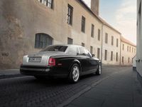 Usata Rolls Royce Phantom 460 CV (338 kW) 2006 Nero Berlina
