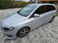 Gebraucht Mercedes B180 109 PS (80 kW) 2016 Silber Van / Kleinbus