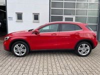 Gebraucht Mercedes GLA220 Urban 184 PS (135 kW) 2017 Rot SUV