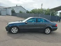 Gebraucht Mercedes E220 Elegance 150 PS (110 kW) 2005 Blau Limousine