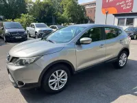 Gebraucht Nissan Qashqai Acenta 116 PS (85 kW) 2015 Grau SUV