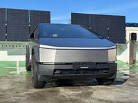 Gebraucht Tesla Cybertruck 620 kW (844 PS) 2024 Silber Pickup