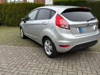 Gebraucht Ford Fiesta SYNC Edition 80 PS (58 kW) 2015 Silber Kleinwagen