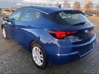 Gebraucht Opel Astra Business 110 PS (80 kW) 2018 Blau Limousine