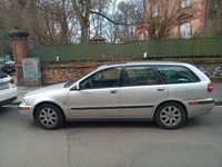 Gebraucht Volvo V40 Comfort 122 PS (89 kW) 2002 Silber Kombi