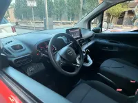 Gebraucht Opel Combo 138 PS (101 kW) 2021 Rot Van / Kleinbus