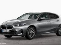 Gebraucht BMW 120 163 PS (119 kW) 2025 Skyscraper grau Kleinwagen