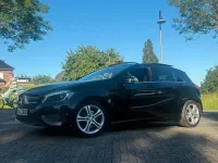 Gebraucht Mercedes A180 122 PS (89 kW) 2015 Schwarz Limousine