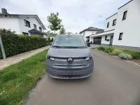 Gebraucht VW T7 Life 150 PS (110 kW) 2024 Grau Van
