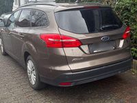 Gebraucht Ford Focus Business Edition 125 PS (91 kW) 2017 Braun Kombi