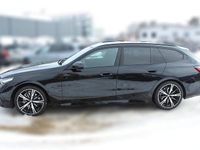 Gebraucht BMW 520 M Sport 197 PS (144 kW) 2025 Schwarz Kombi