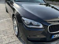 gebraucht BMW 740 d M-Packet