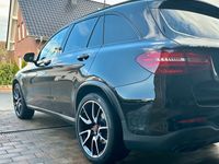 gebraucht Mercedes GLC43 AMG AMG Night Paket 8-fach bereift Top Zustand