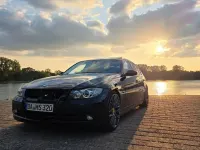 Gebraucht BMW 325 Performance 218 PS (160 kW) 2005 Blau Limousine