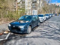 Gebraucht VW Golf IV 75 PS (55 kW) 2003 Grün Kleinwagen